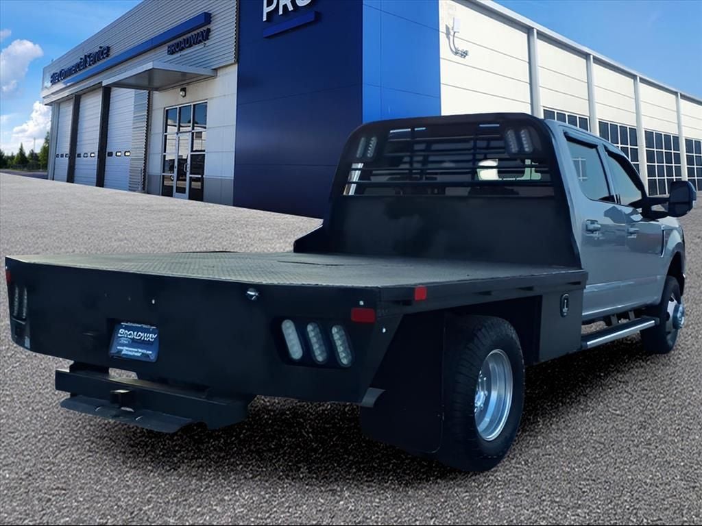 2022 Ford F-350SD Lariat DRW