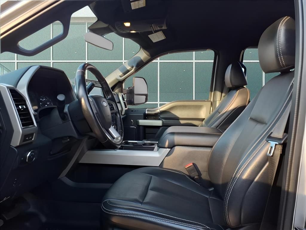 2022 Ford F-350SD Lariat DRW