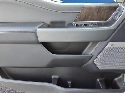 2023 Ford F-350SD Lariat DRW