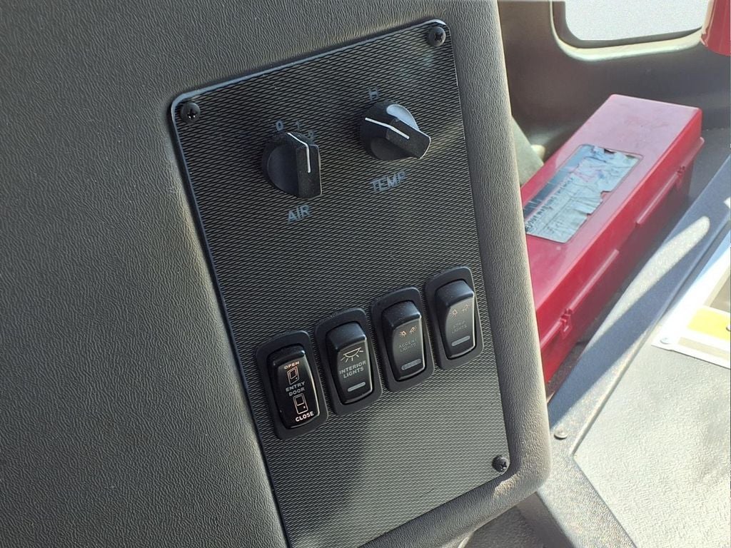 2025 Ford E-450SD Base