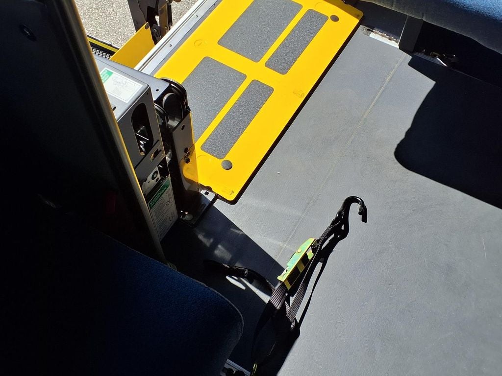 2025 Ford E-450SD Base