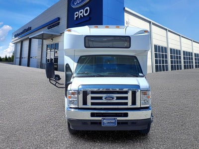 2025 Ford E-450SD Base