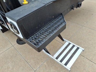 2024 Ford F-600SD XL