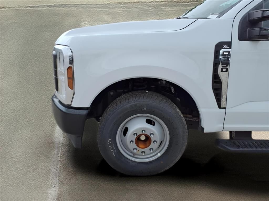 2024 Ford F-350SD XL DRW