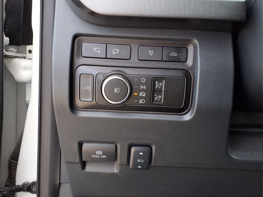 2024 Ford F-350SD Platinum