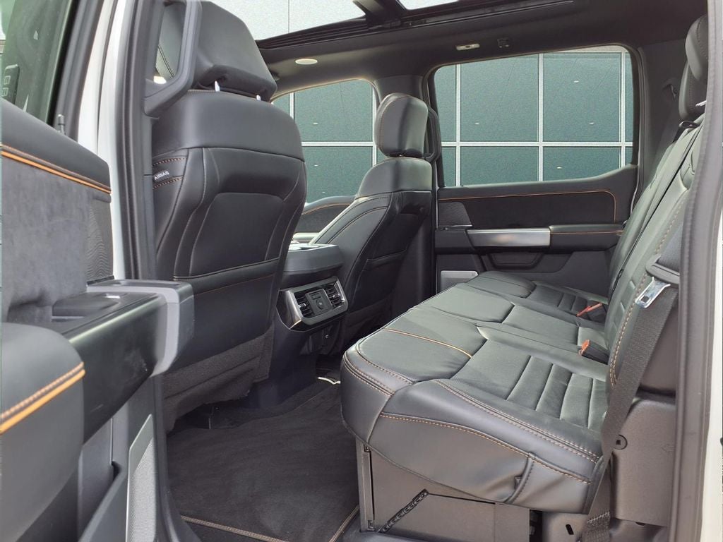 2024 Ford F-350SD Platinum