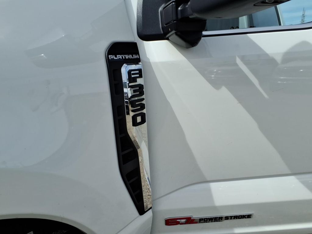 2024 Ford F-350SD Platinum