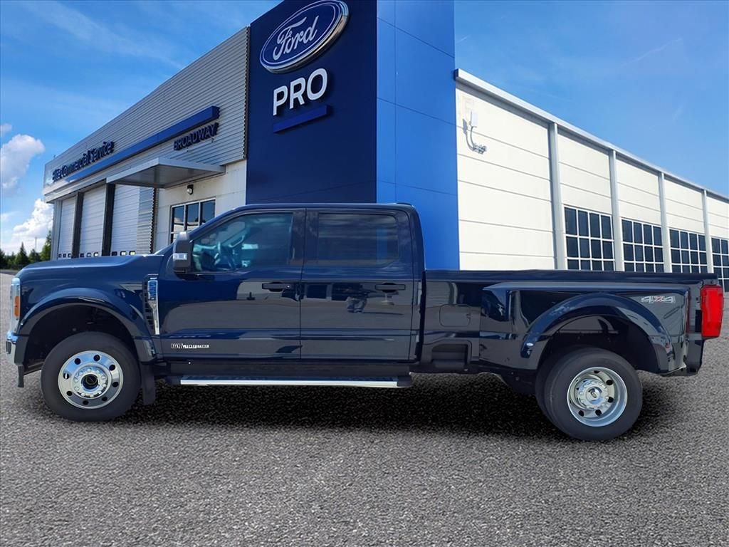 2023 Ford F-450SD XLT DRW