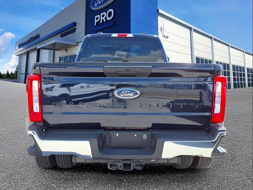 2023 Ford F-450SD XLT DRW