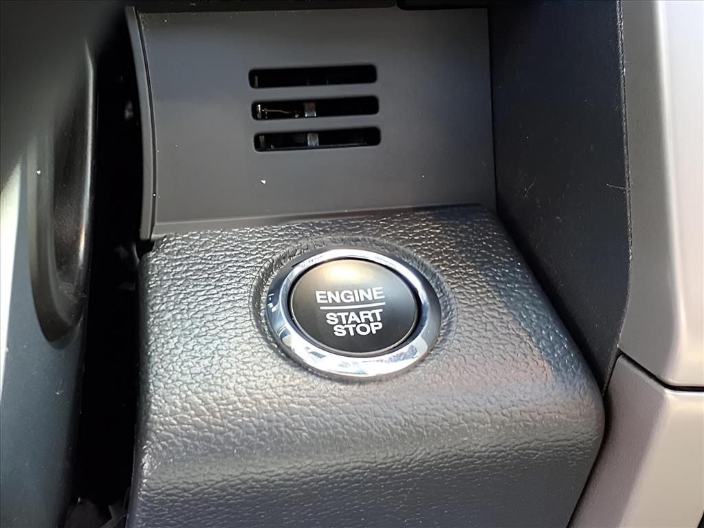 2022 Ford F-450SD Lariat DRW