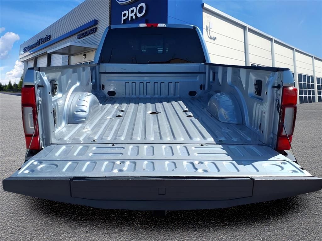 2022 Ford F-450SD Lariat DRW