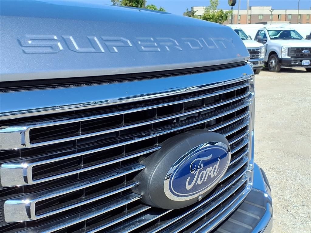 2022 Ford F-450SD Lariat DRW