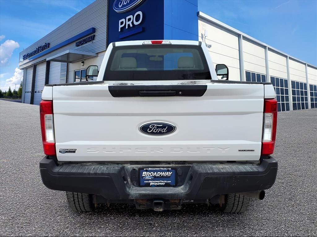 2017 Ford F-350SD XL