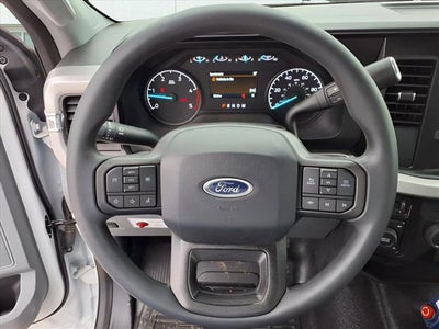 2025 Ford Super Duty F-550 DRW Crane