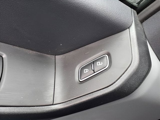 2025 Ford Super Duty F-550 DRW Crane