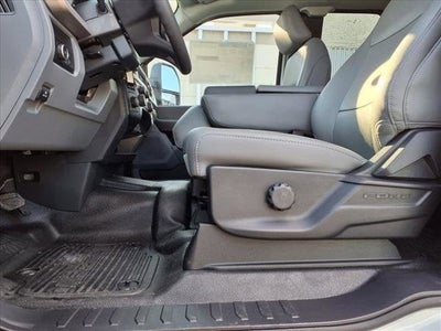 2024 Ford Super Duty F-550 DRW F-550® XL