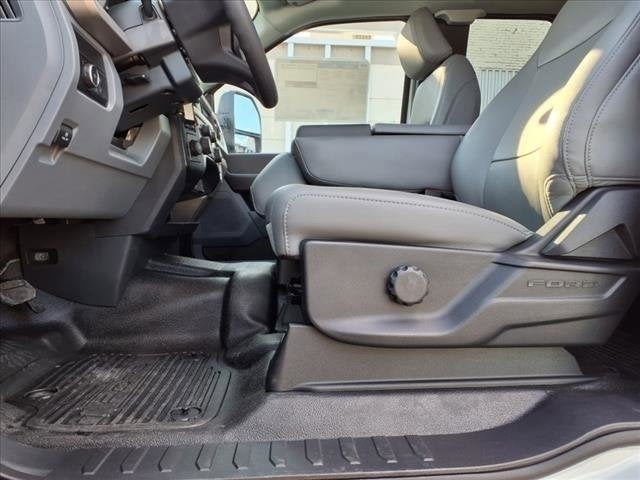 2024 Ford Super Duty F-550 DRW F-550® XL