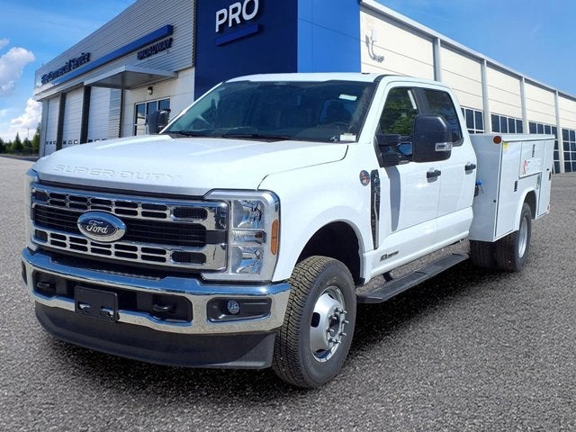 2026 Ford Super Duty F-350 DRW XL