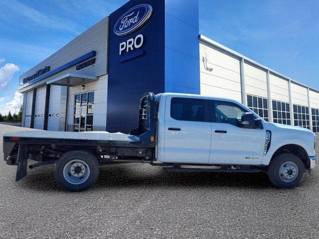 2026 Ford Super Duty F-350 DRW F-350® XL