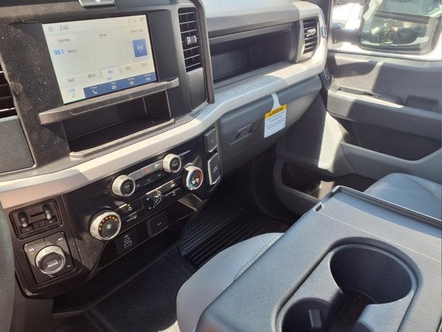 2026 Ford Super Duty F-350 DRW F-350® XL