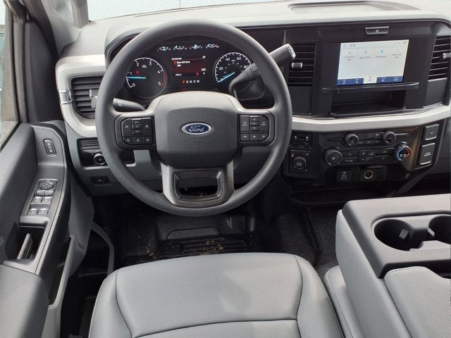 2026 Ford Super Duty F-350 DRW XL