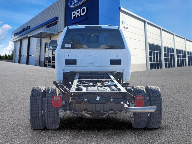 2026 Ford Super Duty F-450 DRW F-450® XL