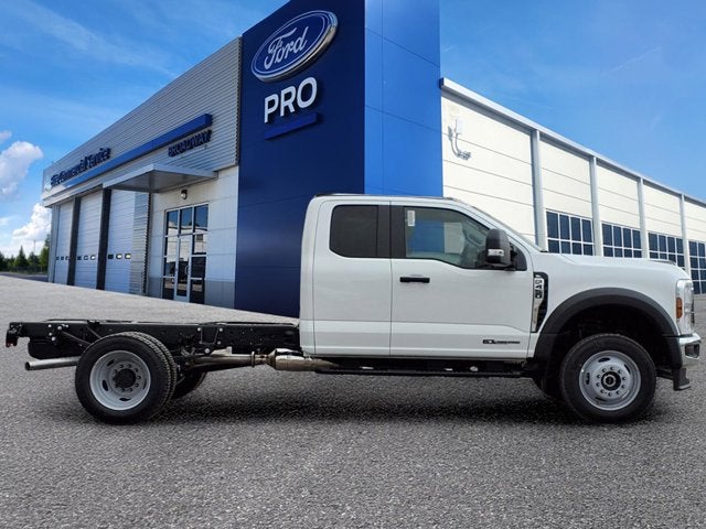 2026 Ford Super Duty F-450 DRW F-450® XL