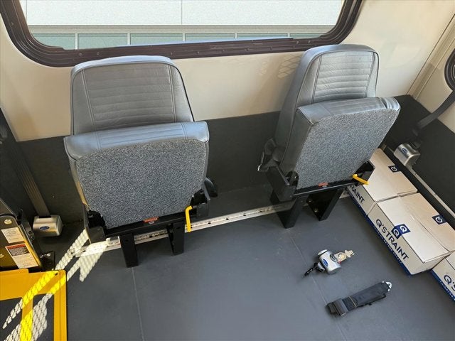 2025 Ford E-450 SHUTTLE BUS