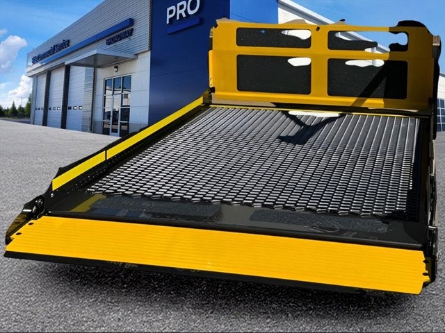 2025 Ford E-450 SHUTTLE BUS