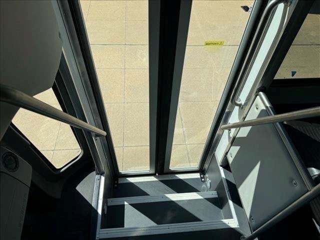 2025 Ford E-450 SHUTTLE BUS