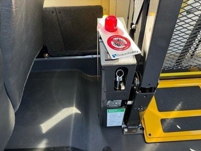 2025 Ford E-450 SHUTTLE BUS