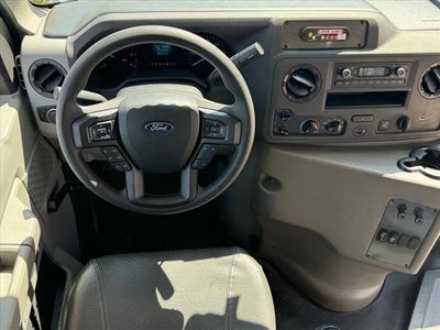 2025 Ford E-450 SHUTTLE BUS