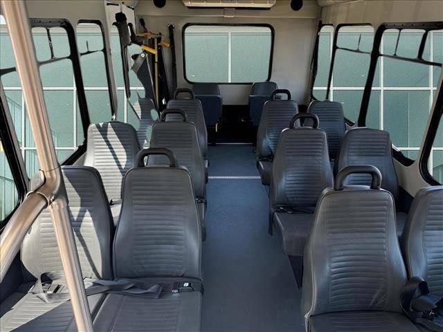 2025 Ford E-450 SHUTTLE BUS