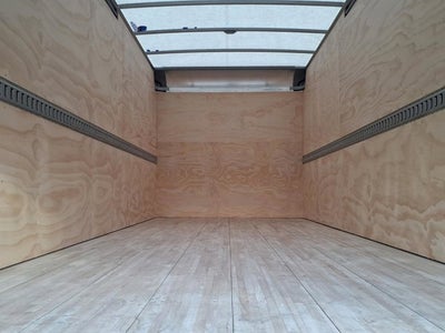 2026 Ford Super Duty F-550 DRW 16FT BOX