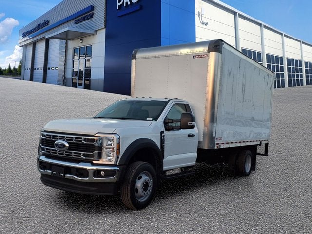 2026 Ford Super Duty F-550 DRW 16FT BOX