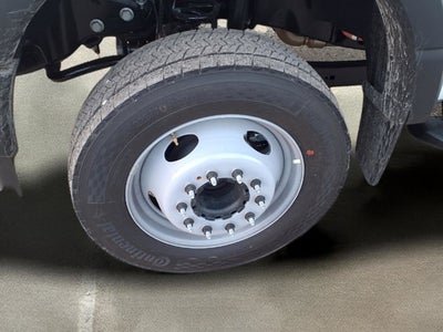 2026 Ford Super Duty F-550 DRW 16FT BOX