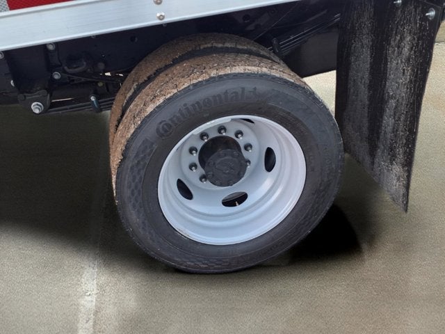 2026 Ford Super Duty F-550 DRW 16FT BOX