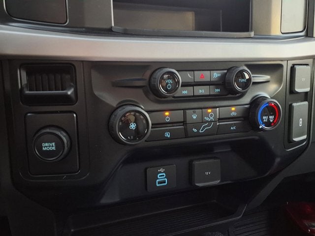 2026 Ford Super Duty F-550 DRW 16FT BOX