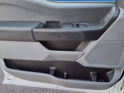 2026 Ford Super Duty F-550 DRW 16FT BOX