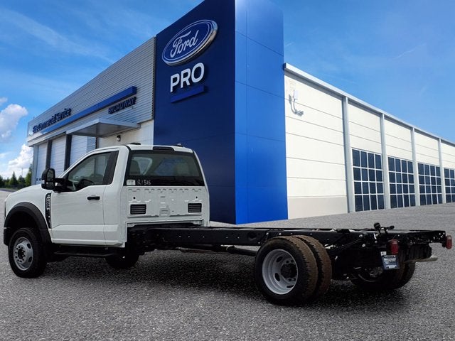 2026 Ford Super Duty F-550 DRW F-550® XL