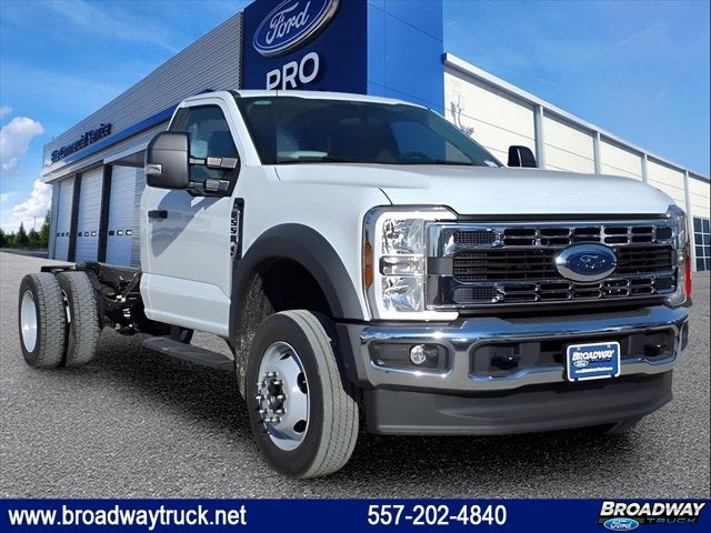 2026 Ford Super Duty F-550 DRW F-550® XL