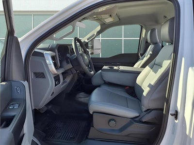 2026 Ford Super Duty F-550 DRW F-550® XL