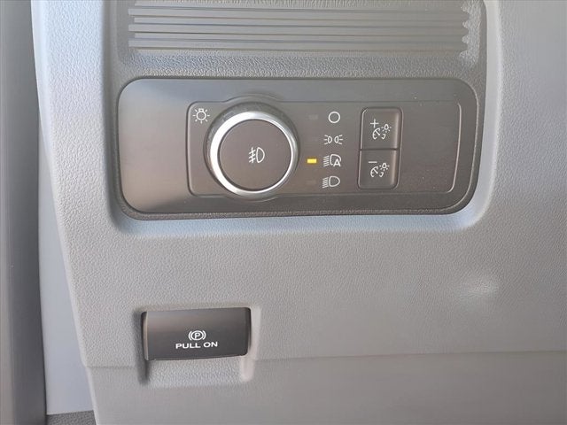 2025 Ford Super Duty F-550 DRW XL