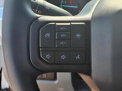 2025 Ford Super Duty F-550 DRW XL