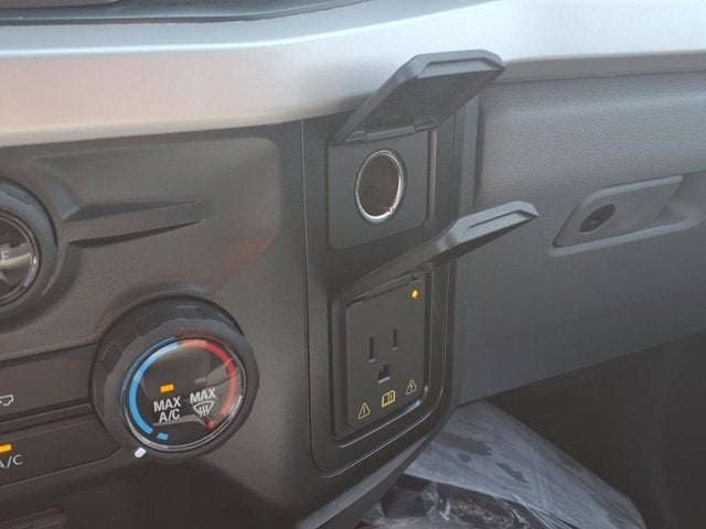 2025 Ford Super Duty F-550 DRW XL