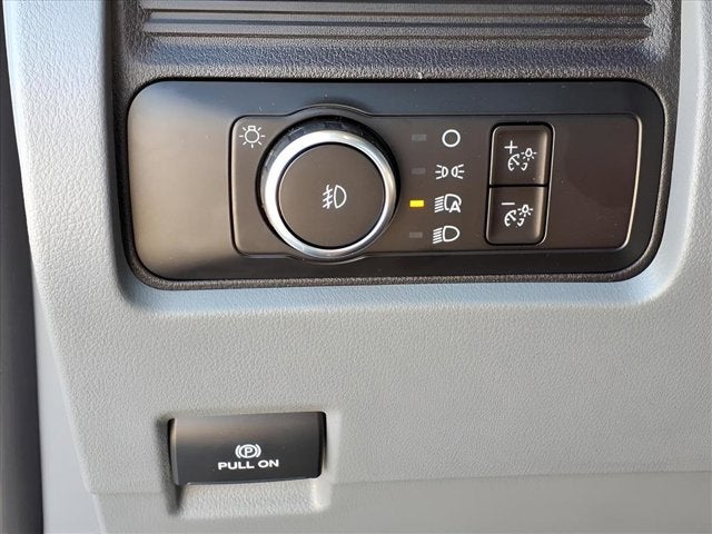 2026 Ford Super Duty F-550 DRW XL