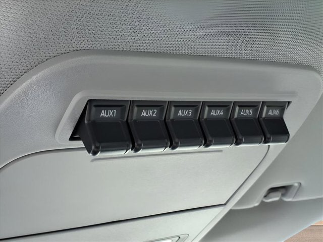 2026 Ford Super Duty F-550 DRW XL