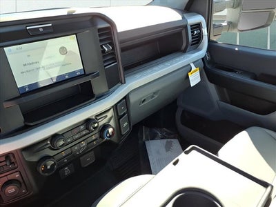 2026 Ford Super Duty F-550 DRW XL