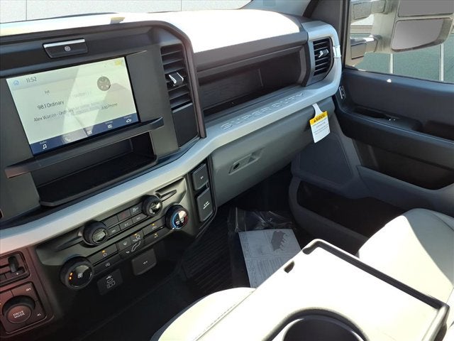 2026 Ford Super Duty F-550 DRW XL