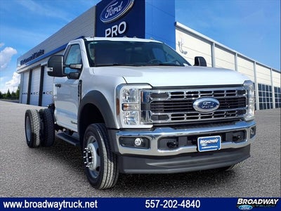2026 Ford Super Duty F-550 DRW XL